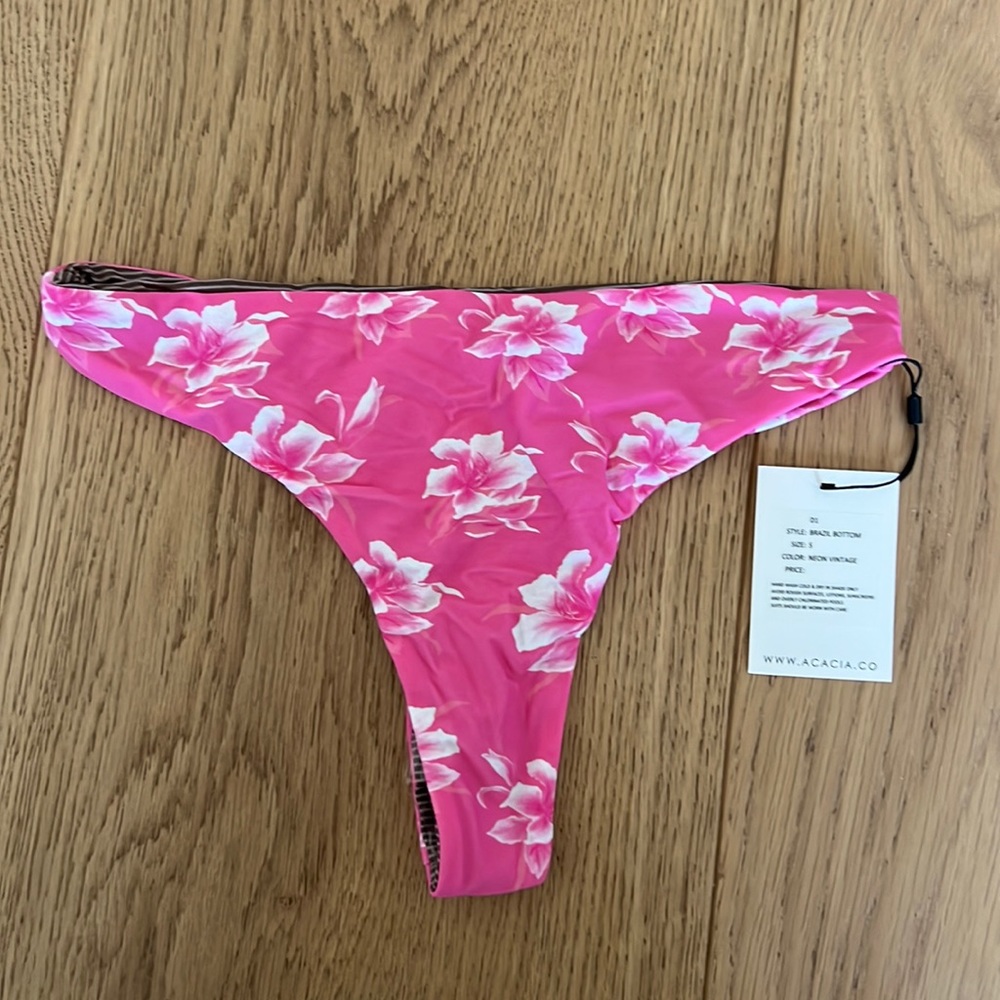 NWT Acacia Brazil Bottom in neon vintage - S